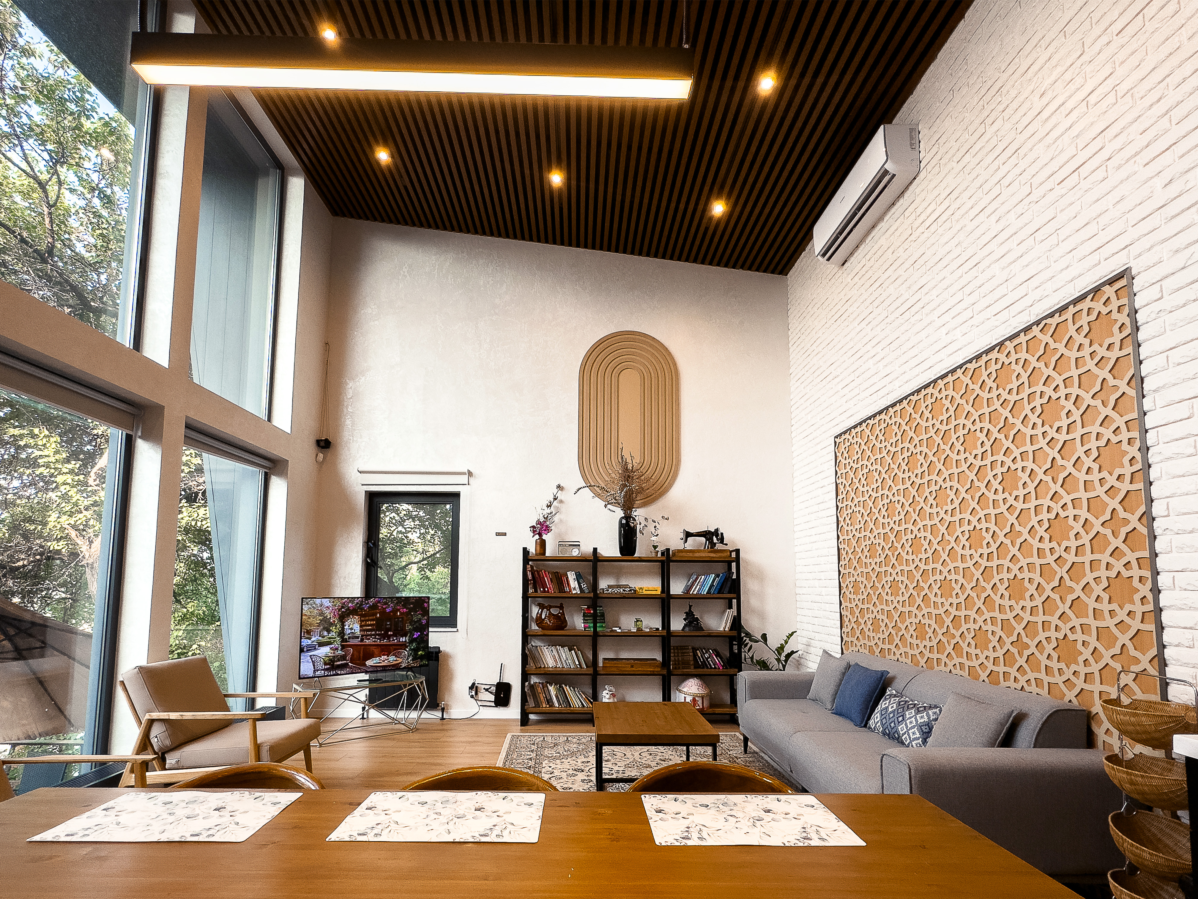 Первый — фото 2